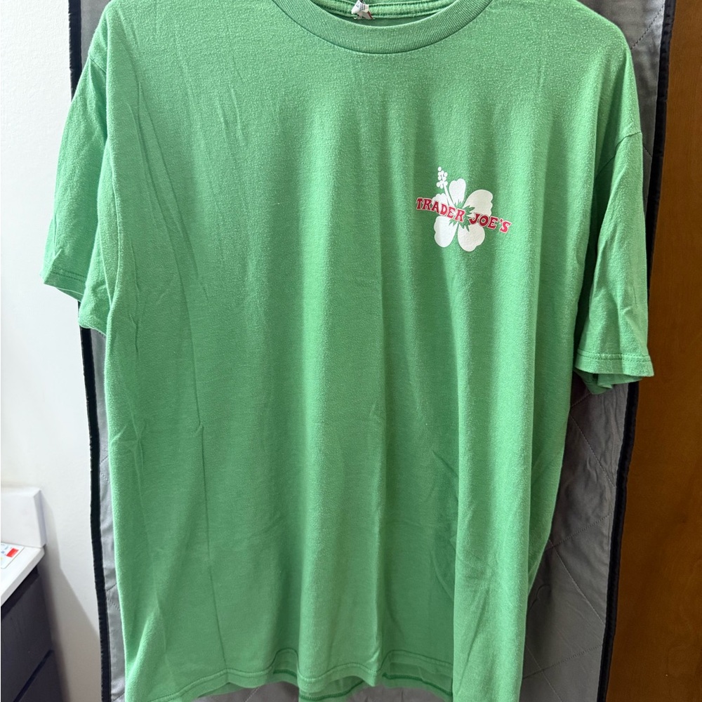 XL Trader Joe’s Green Men's T-Shirt